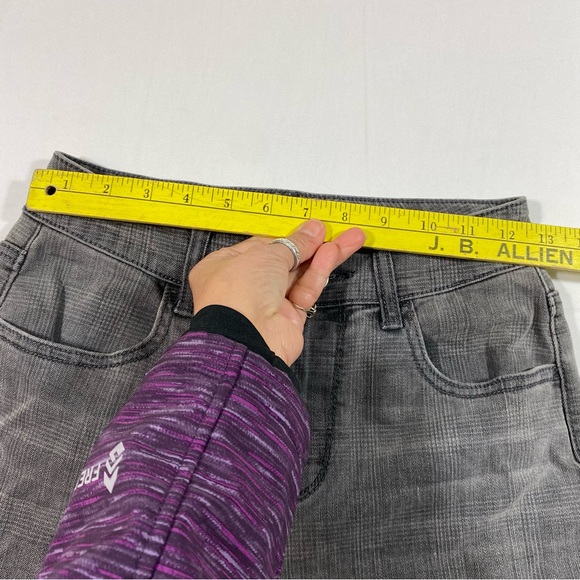 Maurices Jeans Women’s Waist 25” High Rise Skinny jeans Gray - Picture 7 of 8